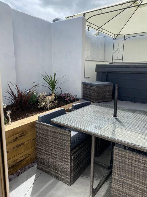 Flat Lode Nook Modern 2 Bed With Hot Tub * Pool